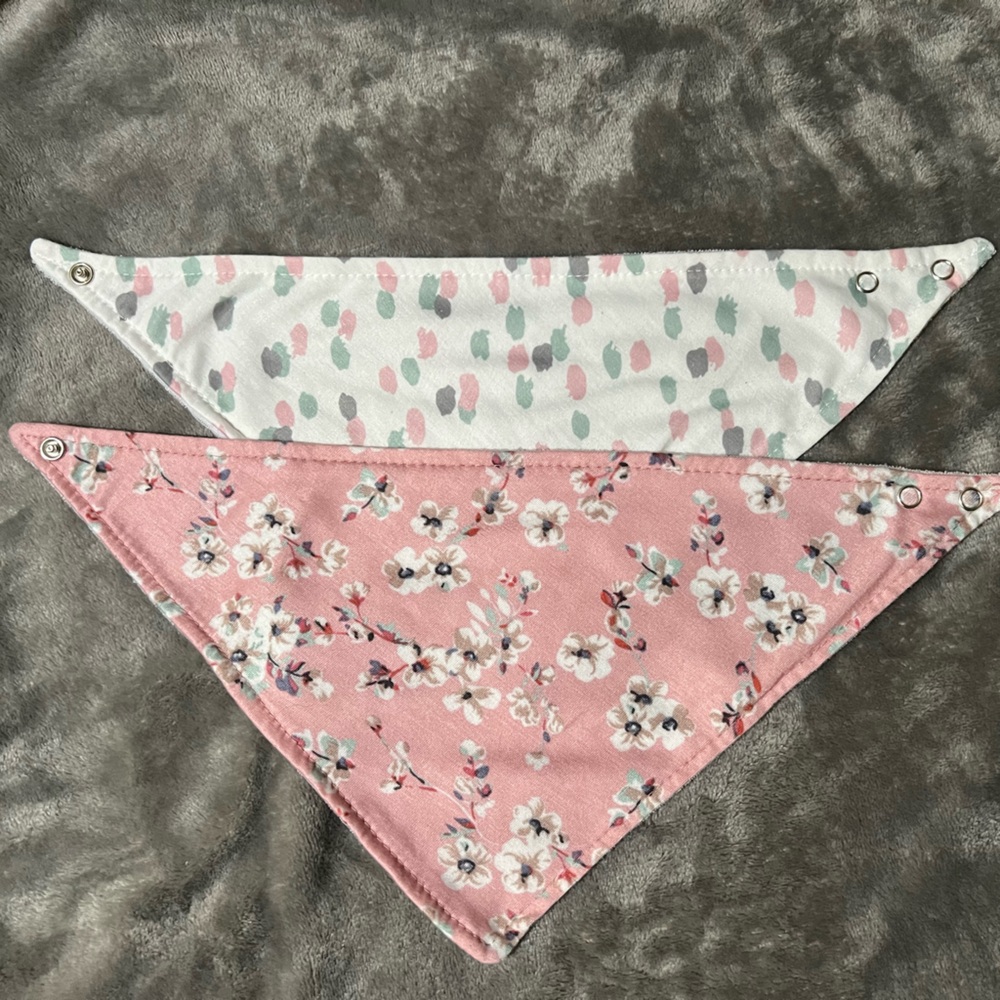 Baby Girl Bibs Pink and White